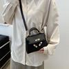 High-end Small Bag Women's Summer New Fashion Shoulder Messenger Bag Portable Fashion Simple Small Square Bag
