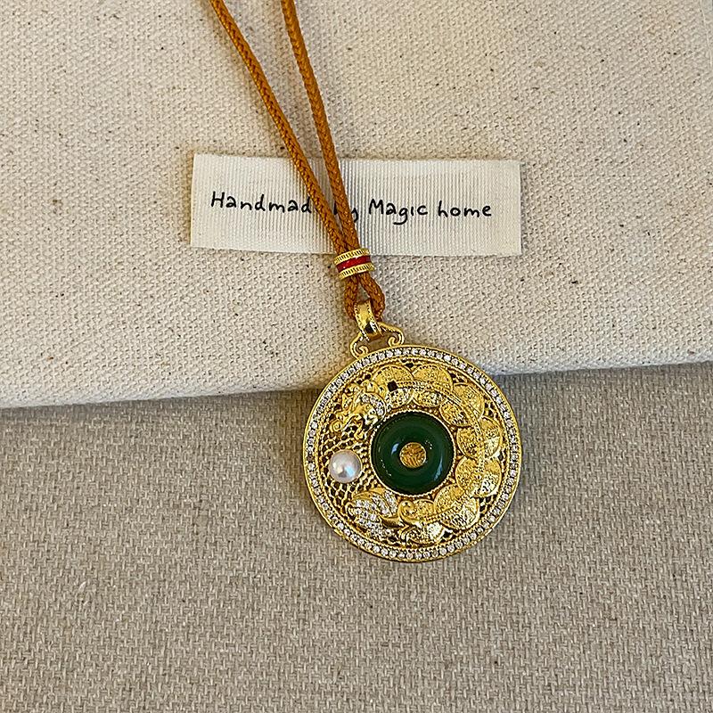 High Version Guanyin God Of Wealth Fulu Compass Woven Rope Necklace Women'S Ancient Law Light Luxury Fashion Versatile Neck Chain Sweater Chain