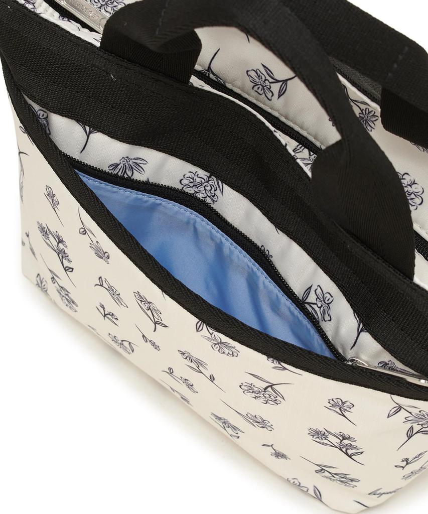 SMALL BUCKET TOTE 3041 Ink Sketched Floral Ivory [Official] / /