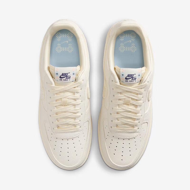 NIKE Women's Skateboarding Shoes, Air Force 1 Sneakers