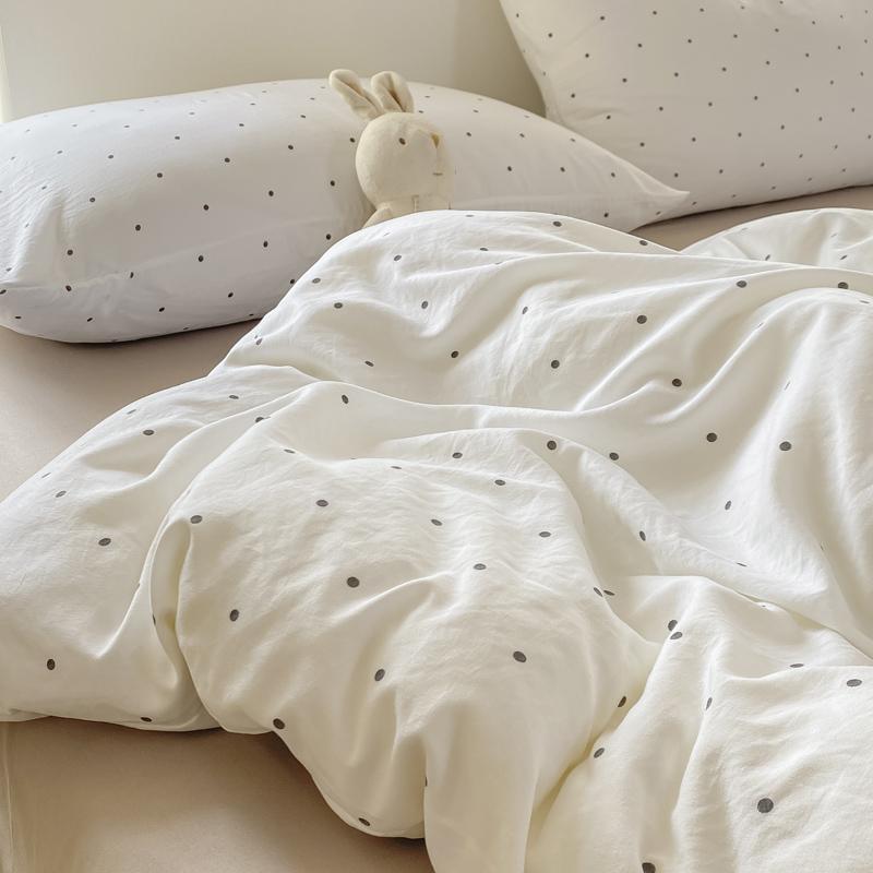 Minimalist Polka Dot Style Bedding Set Duvet Cover Set Four Piece Bedding Set Bed Sheet Fully Enclosed for Home