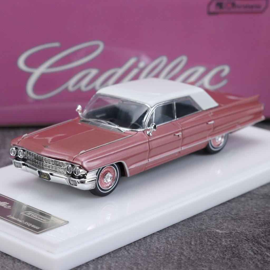 MK 1:64 1962 Cadillac Sedan De Ville Grecian & 1994 Lincoln Town Car Limited In Stock for Classic American Luxury Collectors Toy