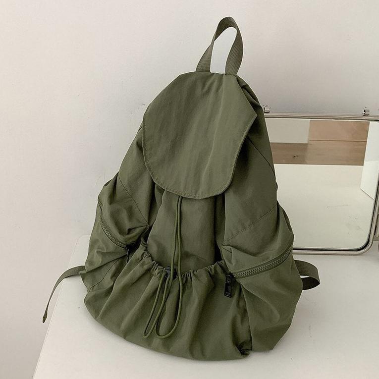 Women's Casual Backpack New Pleated Drawstring Nylon Backpack Women's Trend Large Capacity Flip Student Backpack for Girls