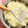Manueller Kartoffelstampfer für Zuhause Aluminiumlegierung Fleisch-Kartoffel-Presse Werkzeug Küchenhelfer Schneebesen Lebensmittelzerkleinerer Holzgriff Knoblauchpresse