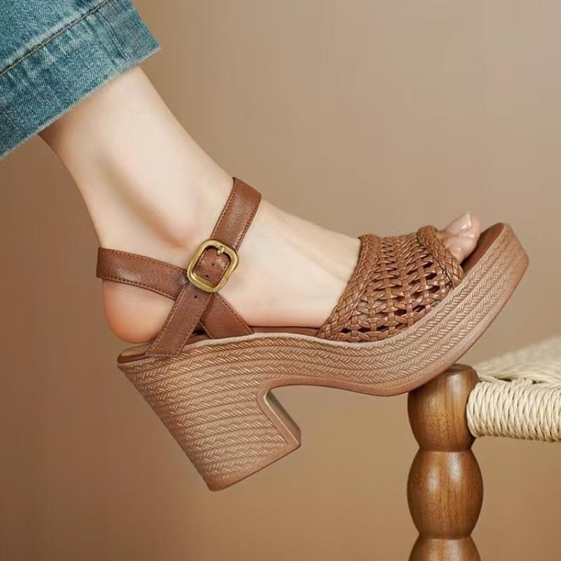 Women's Summer New High Heel Peep Toe Sandals Thick Sole Non Slip Leather Hollow Out Block Heel Buckle Strap Modern Sandals