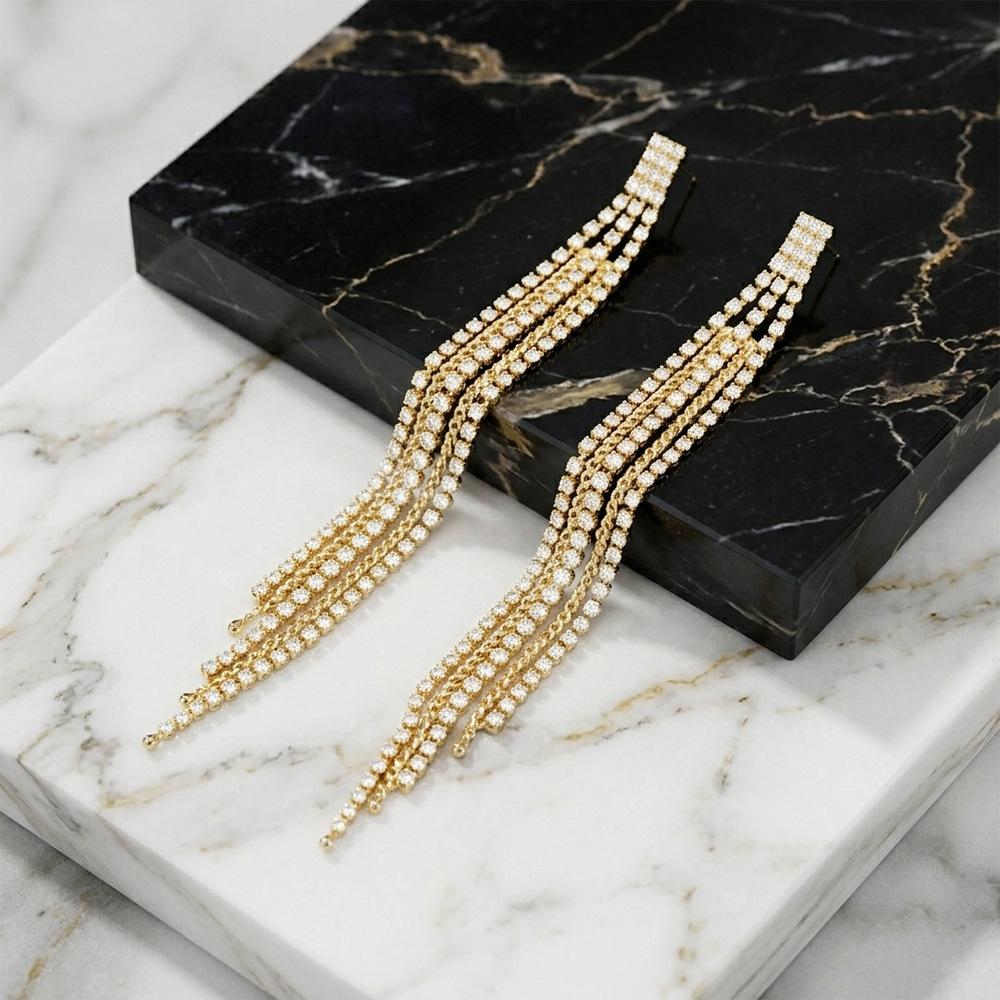American Trend Niche Design Sense Diamond-encrusted Long Fringed Stud Earrings, Light Luxury Fashion High-end Earrings