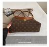 2025 Autumn Women's Versatile Large Capacity Retro Tote Bag for Daily Use and Commute