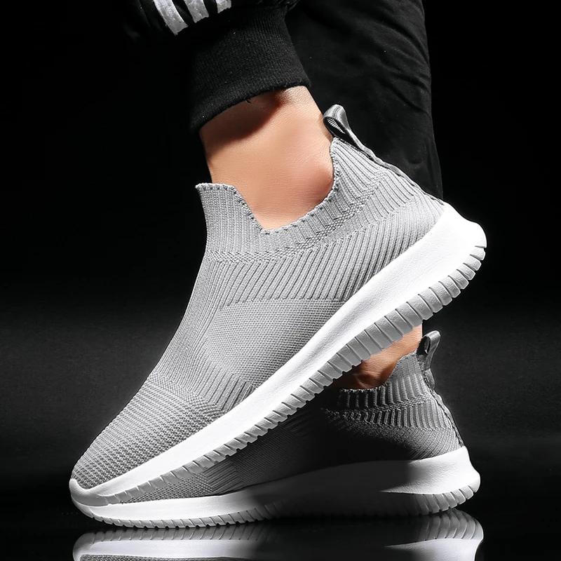 Solid White Fashion Knitting Casual Shoes Men Super Light Breathable Stretch Socks Sneakers Slip On Tenis Masculino Black Zapato