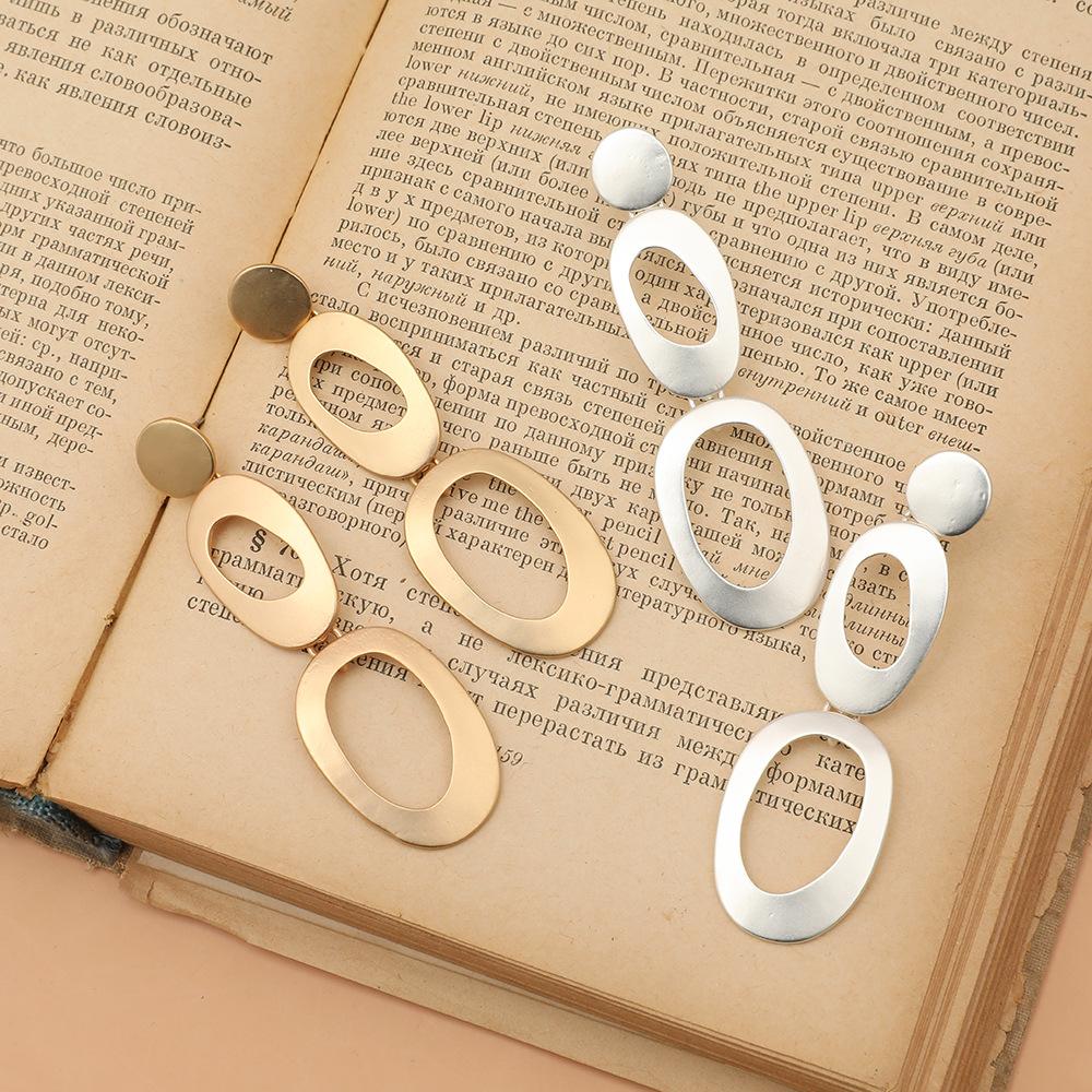 Temperament advanced sense new retro simple women's earrings European and American exaggerated simple earrings