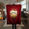 Logo echipă AS Roma, model Pătură de Flanelă, Calitate înaltă Confortabilă pentru Toate Anotimpurile, Decor Casă, Căldură și Confort, Perfectă pentru Cadouri.