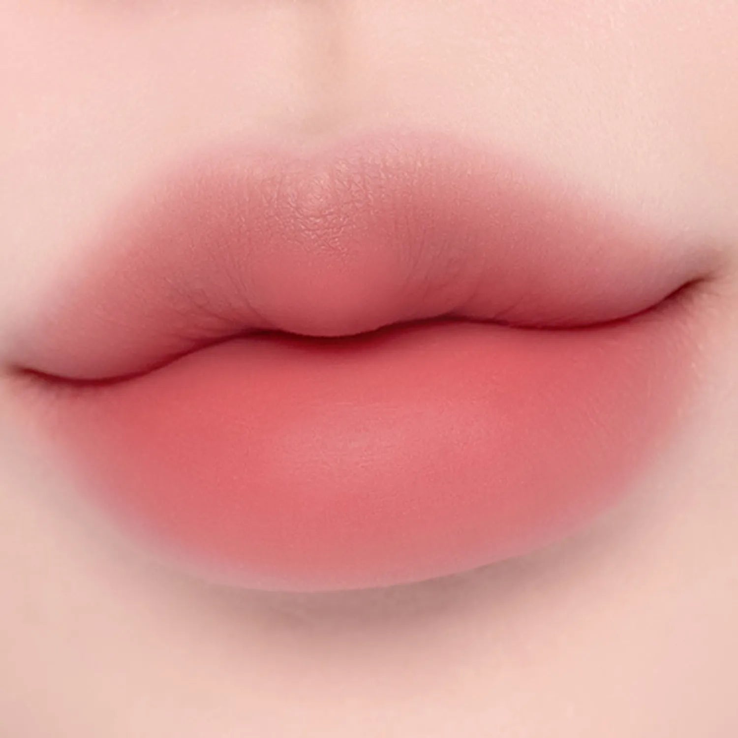 

BANILA CO Sheer Velvet Veil Tint (12 Colors) PK01 Ballerina + Mini