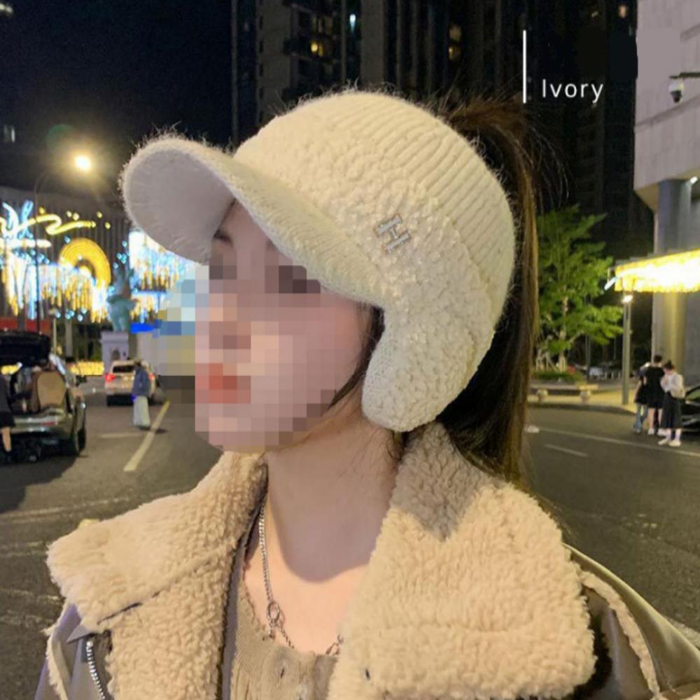 

Зимние вязаные шапки H для женщин с ушками и открытым верхом для волос слоновая кость