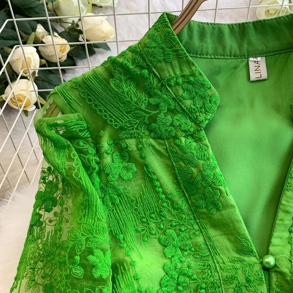 2025 Summer and Autumn Vintage Court V-neck Lantern Sleeve Fashion Embroidery Versatile A-word Elegant Dress