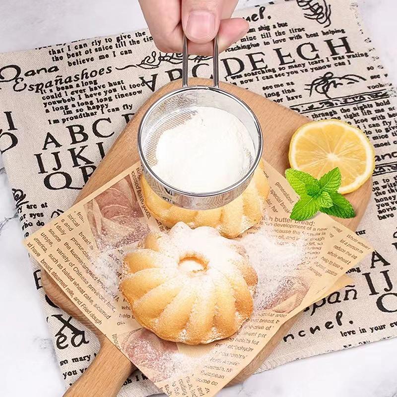 Stainless Steel Flour Sieve Fine Mesh Strainer Baking Flour Sifter With Handle Handheld Coffee Powder Mesh Sieve Baking Tools