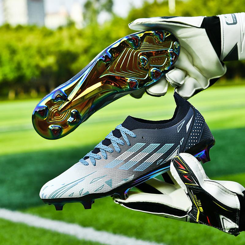 New C Luo Colorful Electroplated Bottom Couple Youth Student Game Training TPU Seamless Low-top Football Shoes