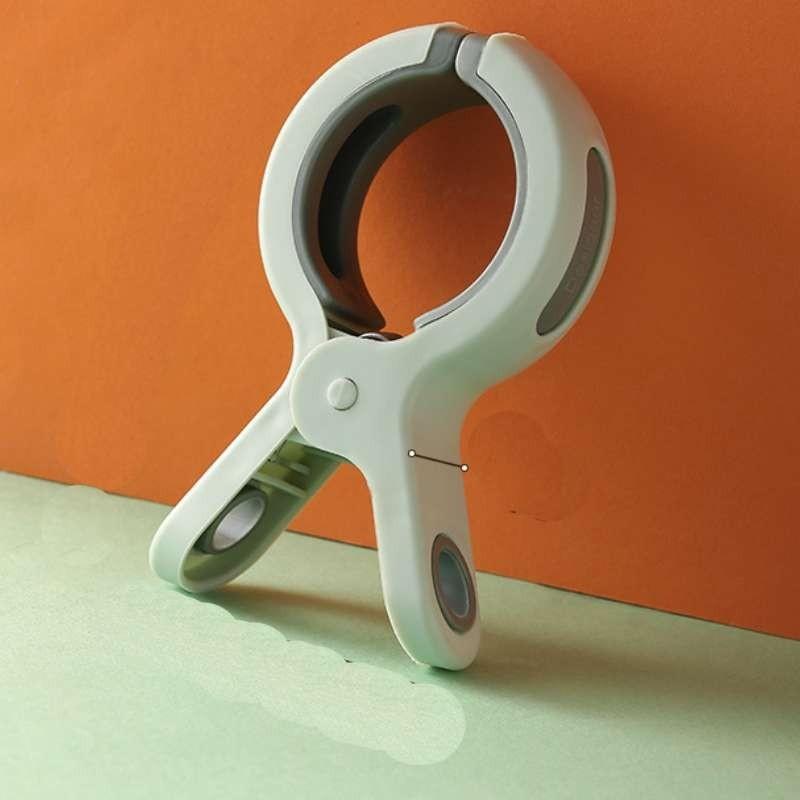 Large Plastic Windproof Clothespin Balcony Quilt Clip Sunscreen Clip Non-slip Clothes Clip