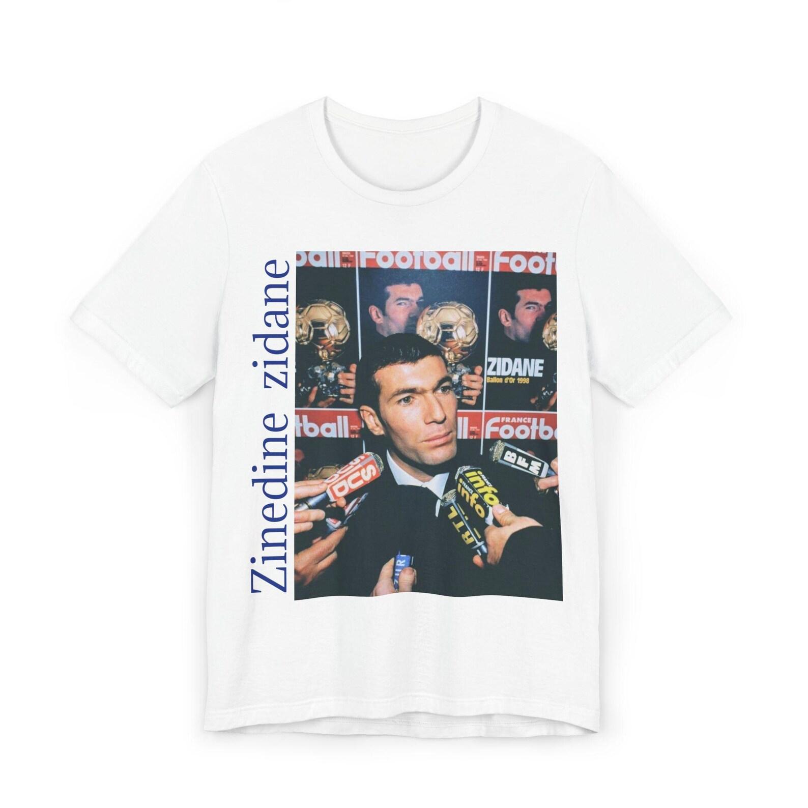 Zinedine Zidane Graphic Tee: Vintage Soccer Fan Shirt S