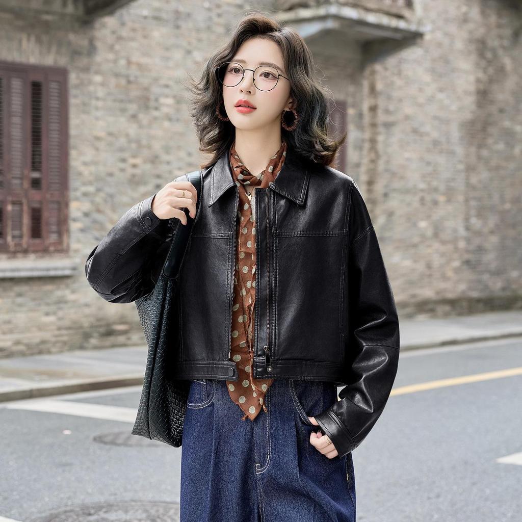 Damen Lammleder Motorradjacke - Kurz, Lockerer Schnitt, Lässiger Reverskragen für Herbst & Winter Mode