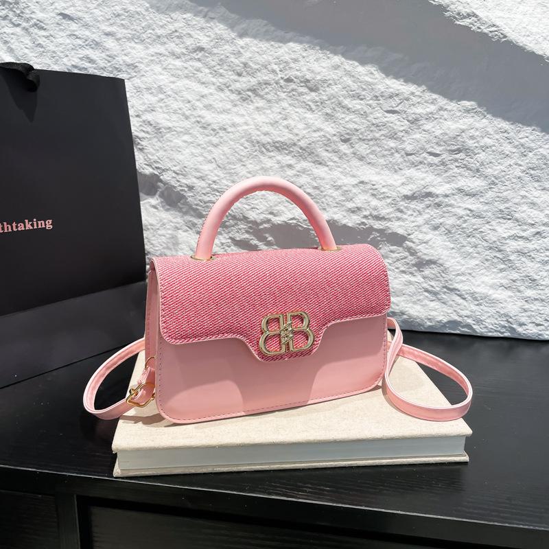 New light luxury portable shoulder bag messenger bag versatile fashion trend underarm bag women's bag