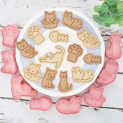 8Pcs Cat Animals Cookie Cutters Mould Plastic 3D Cartoon Pressable Biscuit Mold
