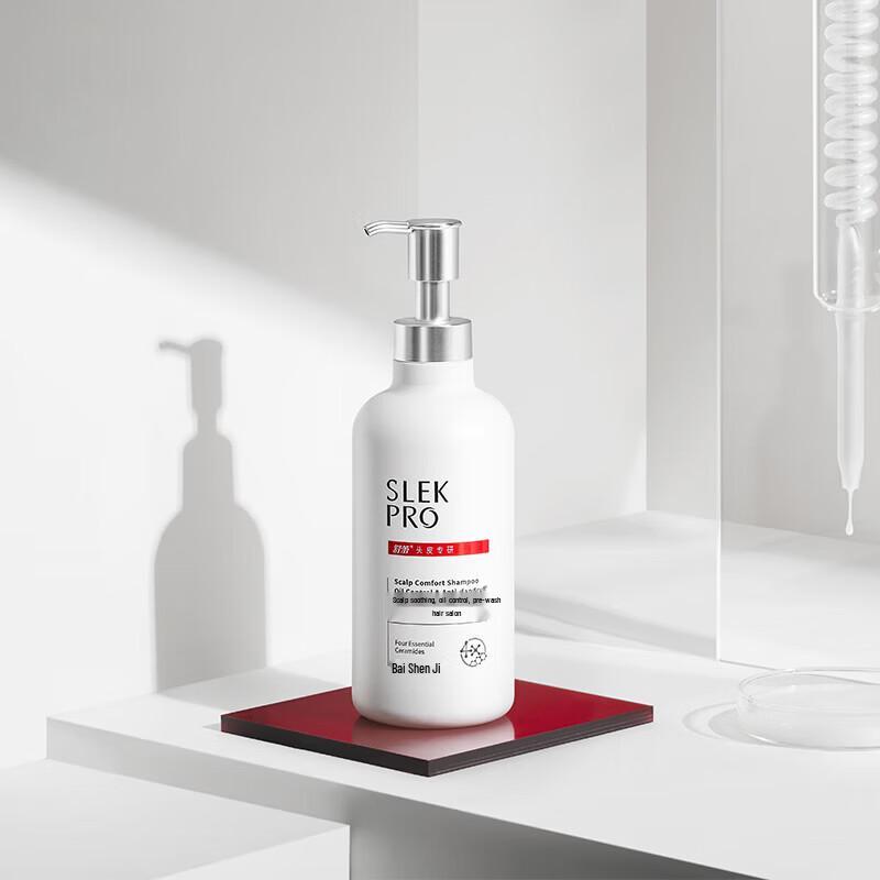 SLEK Scalp Refreshing Oil Control Anti-Dandruff Shampoo