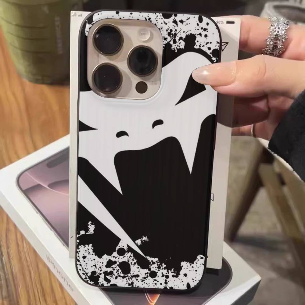 

Luxury V-venum Corrugated Stripe Phone Case For IPhone 17 16 15 14 13 12 11 Pro Max Plus Pro Shockproof Cover iPhone 13