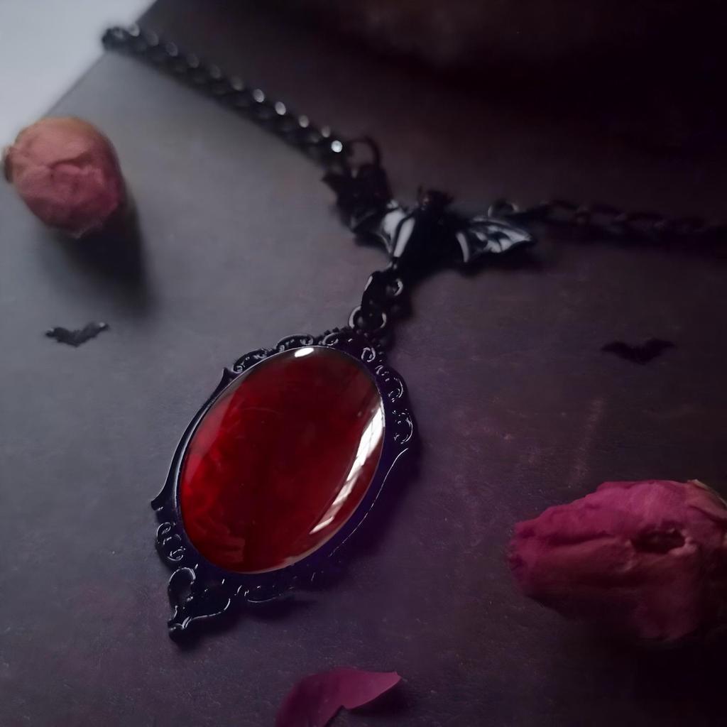 Gotische Vampirfledermaus Halskette - Schwarzer viktorianischer Hexen Cameo Anhänger