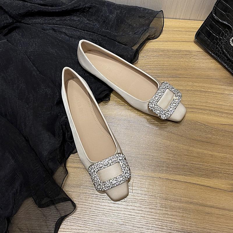 Women Slip-on Loafer Fashion Silk Casual Shoes Girl Square Crystal Flat Shoes