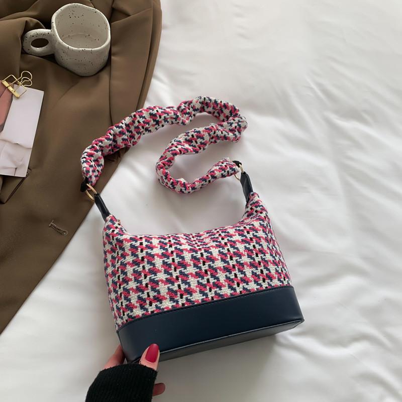 

Chic Street Style One Shoulder Bag For Women Unique Design Medium Bucket Bag маджента