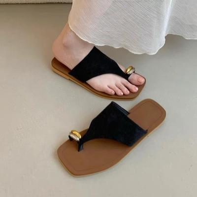 Fashion Summer New Ladies Outdoor Flip-flops 2025 Fashion Women's Soft Clip-toe Beach Slippers Soft Bottom Women Causal Slippers Simple