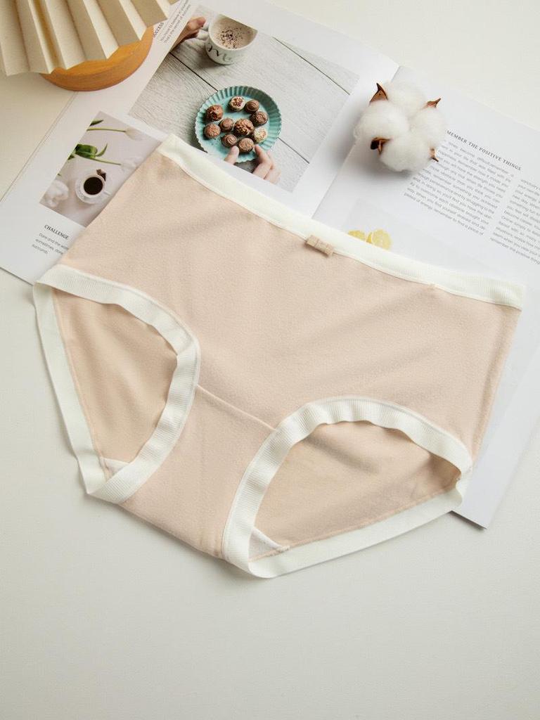Women's Velvet Feel High-Elasticity Brushed Triangle Underwear - Soft, Comfortable, Solid Color for Autumn/Winter