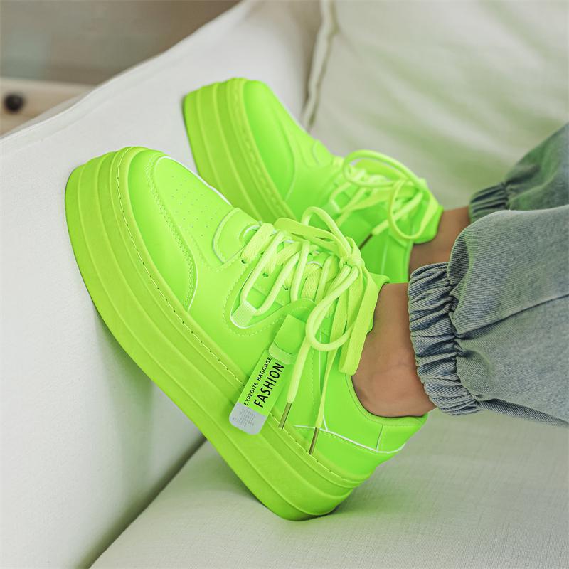 Herren Sportschuhe Weiß Skateboard Schuhe Studentenmode Elevator Höhenerhöhung Grün Laufschuhe Übergröße