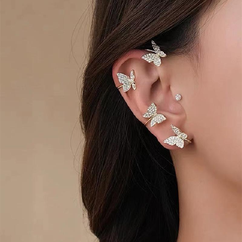 Fashion ear clips without ear piercings, advanced sense, cold wind design sense, personalized earrings, women's sweet and cool versatile butterfly