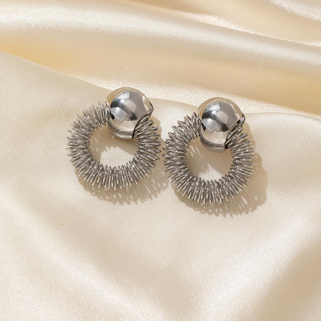 Fashion Metal Multilayer Round Drop Earrings For Women Exaggerated Geometric Hollow Personality Earrings Jewelry Party Gifts