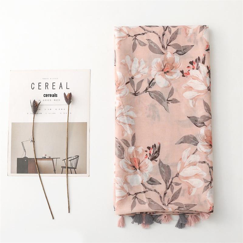 Růžovo-šedá šála s květinovým vzorem rybí kosti z měkké směsi bavlny a lnu s třásněmi