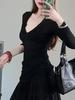 210g Fine Cotton V-neck Black Base Layer Long Sleeve Top for Women - Autumn/Winter Hot Girl Style
