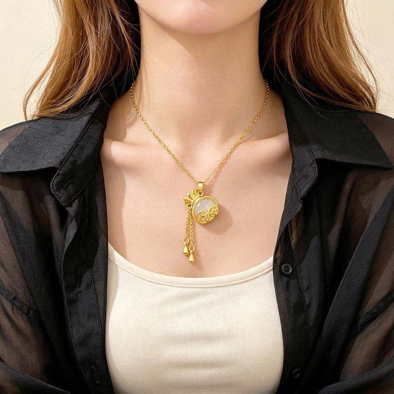 Stainless SteEL Chain Cat's-Eye Stone Lucky Bag Tassel Necklace Elegant Collarbone Jewelry for Women Dates and Parties