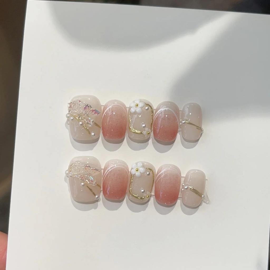 10Pcs Shiny Handmade Press On Nails Short Cute Flower French Ballet Full Cover Fake Nail Artificial Manicure Wearable Nail Tips