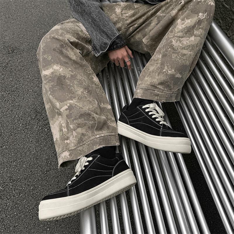 Fashion Spring and summer men's shoes Classic  trend design styles outdoor street walking Black versatile youth shoes Hot New