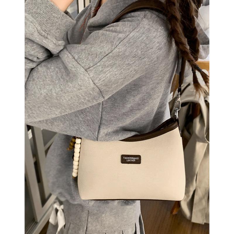 Underarm Bag Women's 2025 New Autumn and Winter Fashion Simple Shoulder Bag Korean Versatile Ins Commuter Messenger Bag