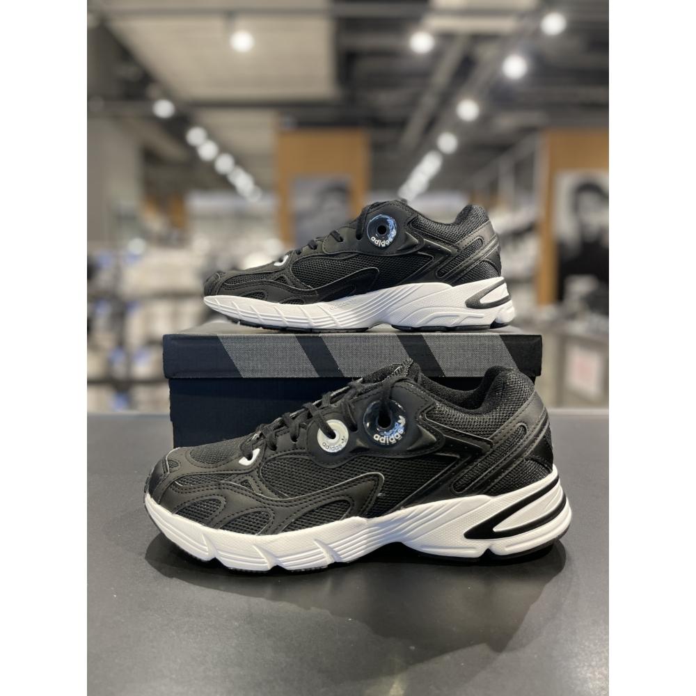 

Adidas Женские оригинальные кроссовки Astia W IE9886