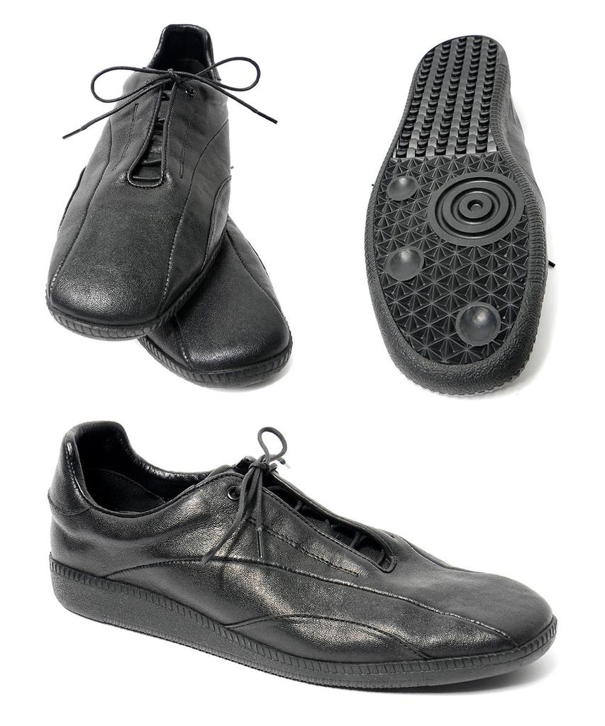Deviation Lowe Sneakers