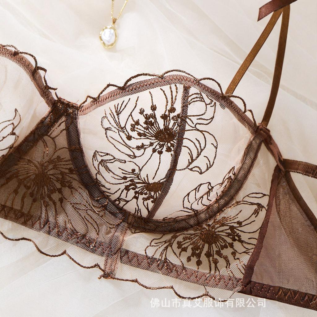 European and American Style Embroidered Mesh Erotic Underwear Set Perspective Flower Lace Bra Thong Pure Desire Wind Two-piece Set