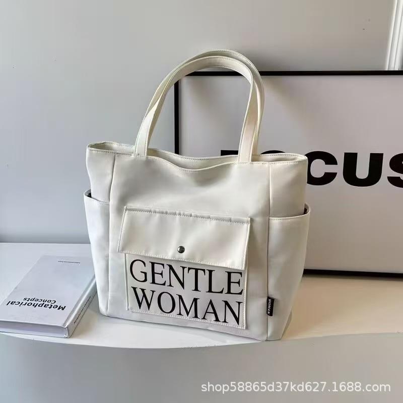 Large Capacity Canvas Bag Women's 2026 New Tote Bag Casual Versatile Student Class Shoulder Commuting Tote Bag