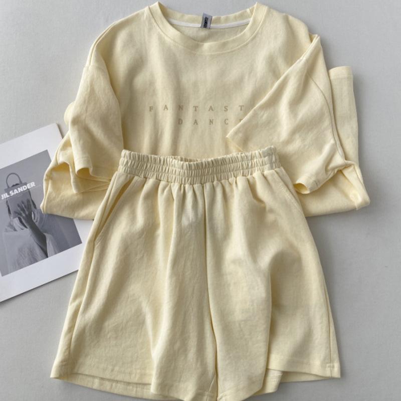 Women Loose Spring and Summer Round Neck Short-sleeved T-shirt + Shorts Sports Letter Print Leisure Two-piece Set