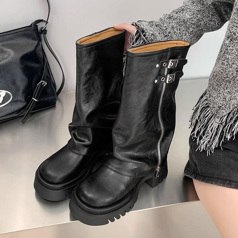 Locomotive Small Man Black Platform Martin Boots Women's 2025 New Autumn Versatile Skirt Boots Medium Tube Thick Sole