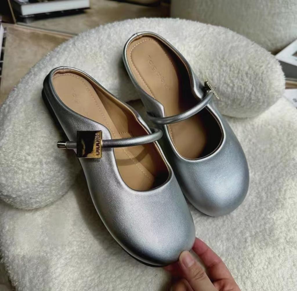 Baotou half slippers women can wear with skirts in summer French Mary Jane shoes soft soles are not tired feet single shoes women