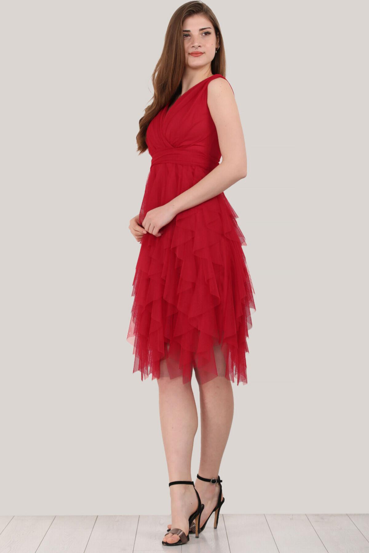 

Женское короткое вечернее платье из тюля 36 красный