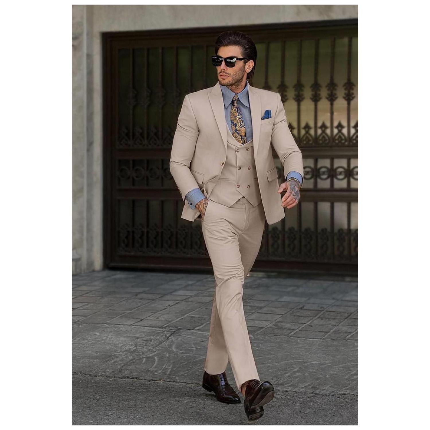 

Костюм итальянского кроя с жилетом кремовый Sd41027 46