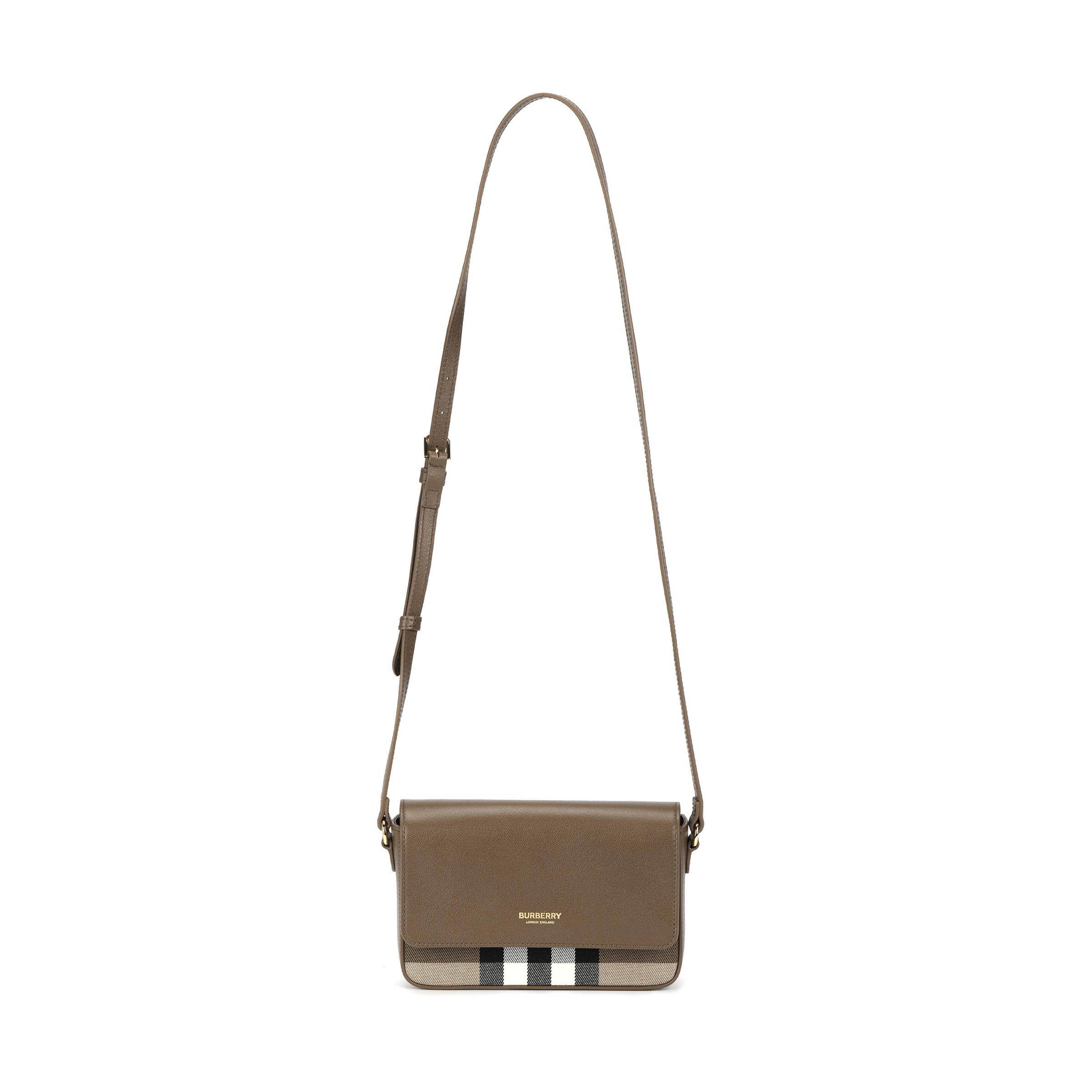 

Burberry Vintage Check Leather Crossbody Bag, Luxury Adjustable Strap Flap Shoulder Handbag for Women, Daily Commute & Casual Outing 80845001 Shopping Bag Set(Basic Set+Shopping Bag)